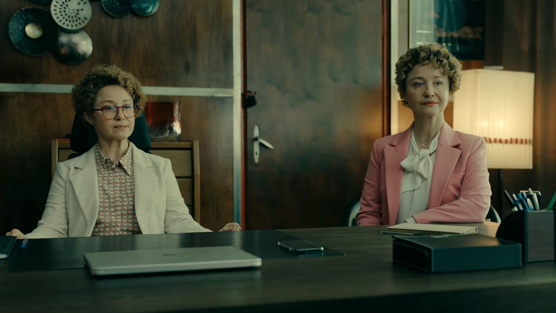Ewa and Edyta in Aniela (Image via Netflix)